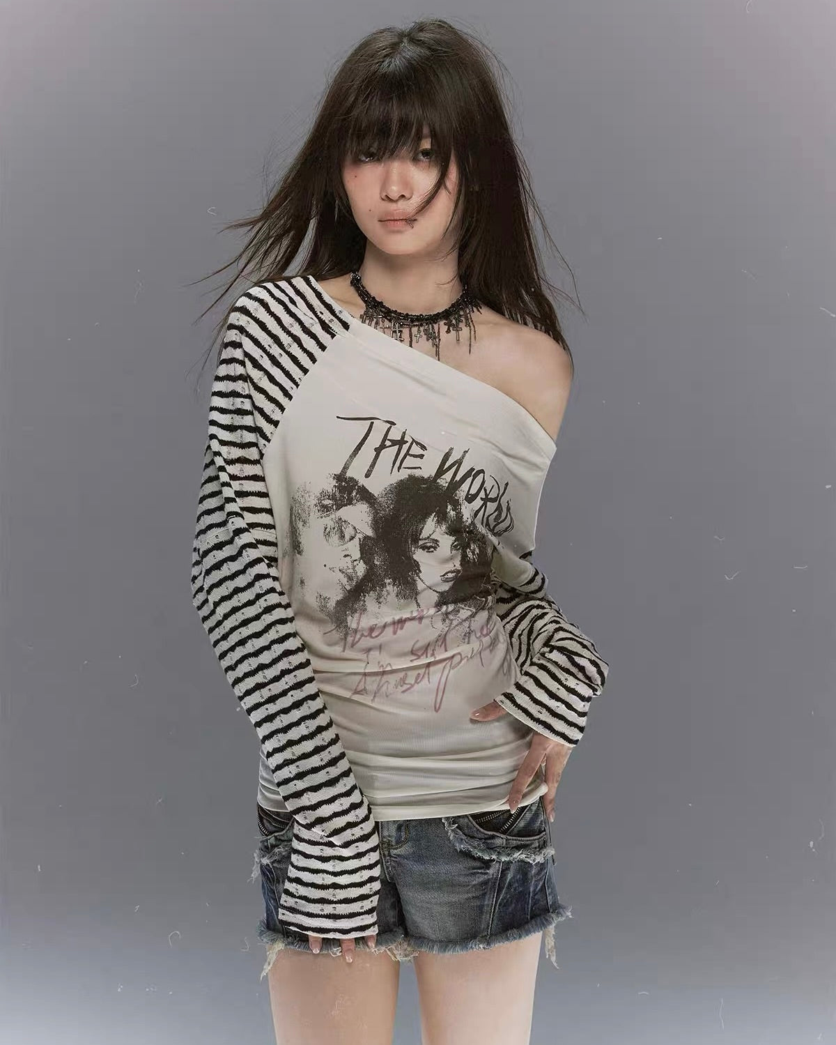 【Cest Nous】Band Graffiti T-shirt