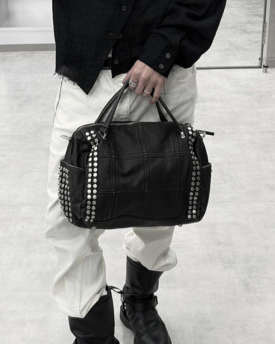 受注制【nmtc+】Studded Boston bag
