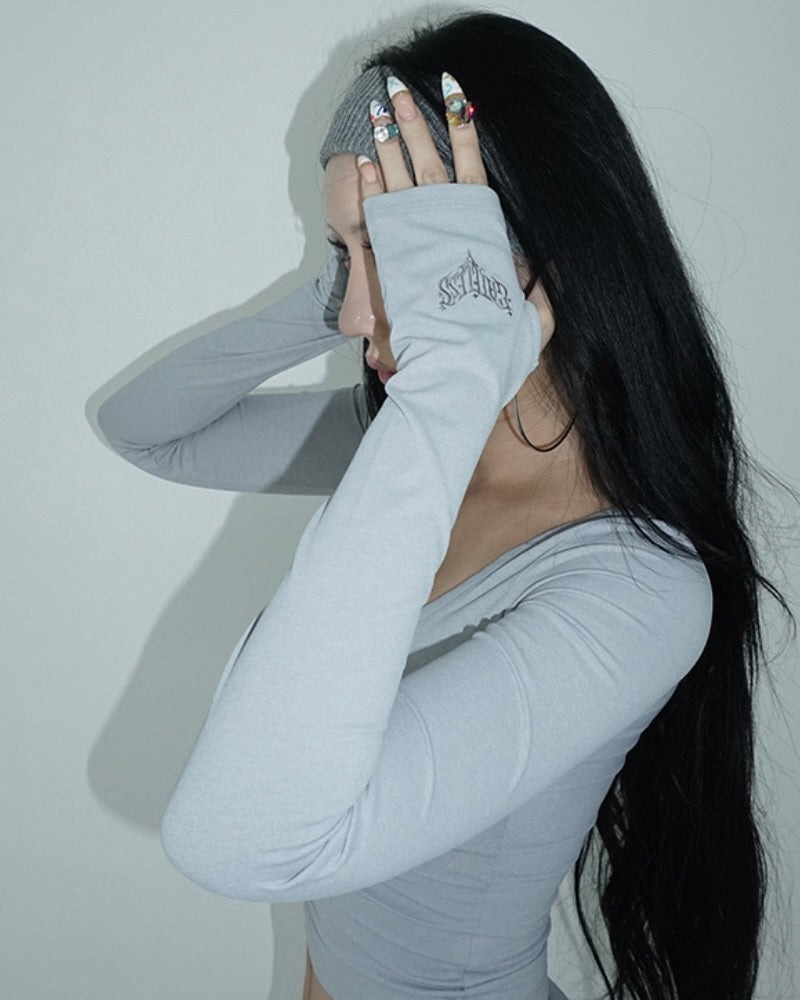【GATELESS】BERRY U-NECK