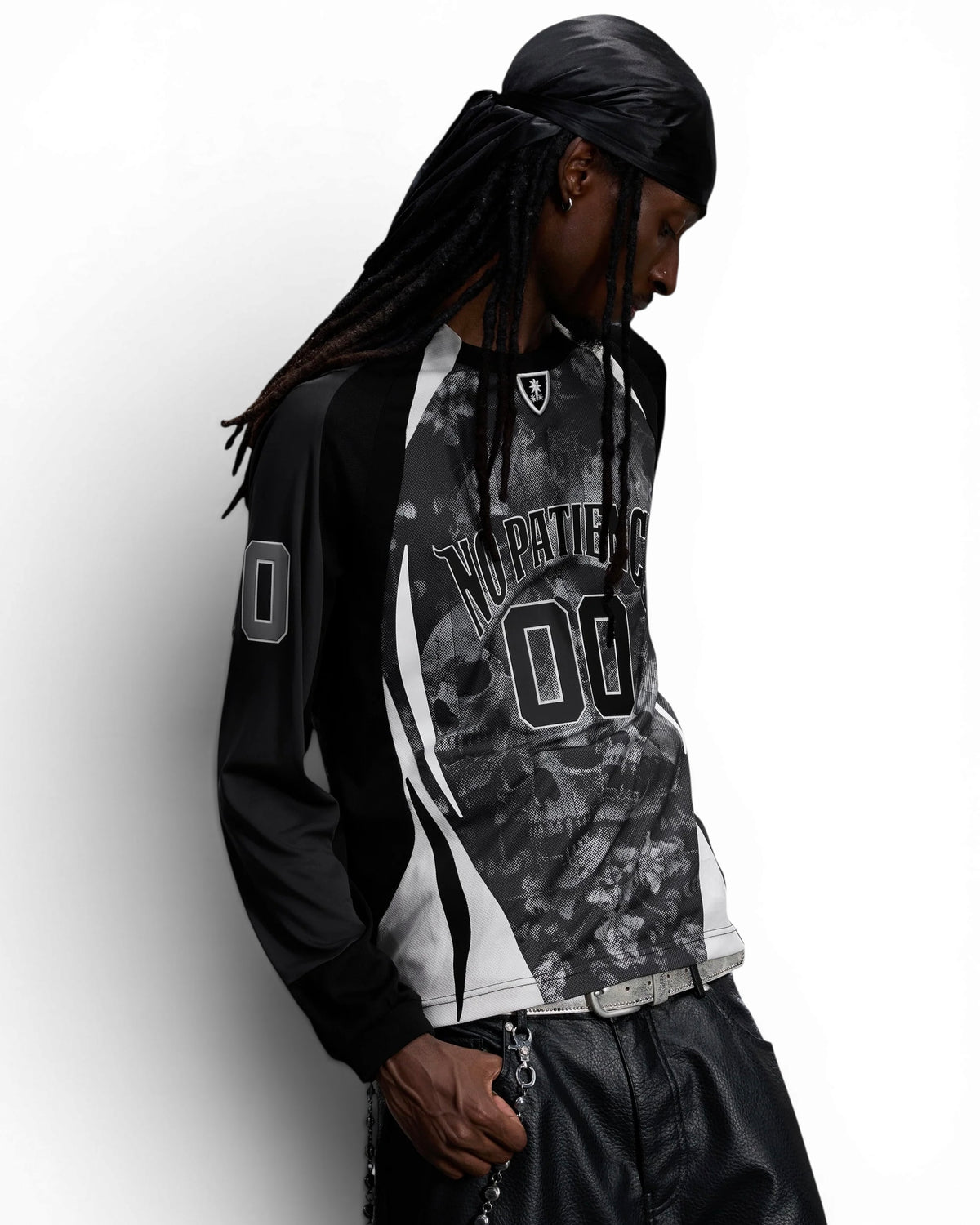 【THEBOYHASNOPATIENCE】LUMINOUS DAWN EVIL BAT JERSEY