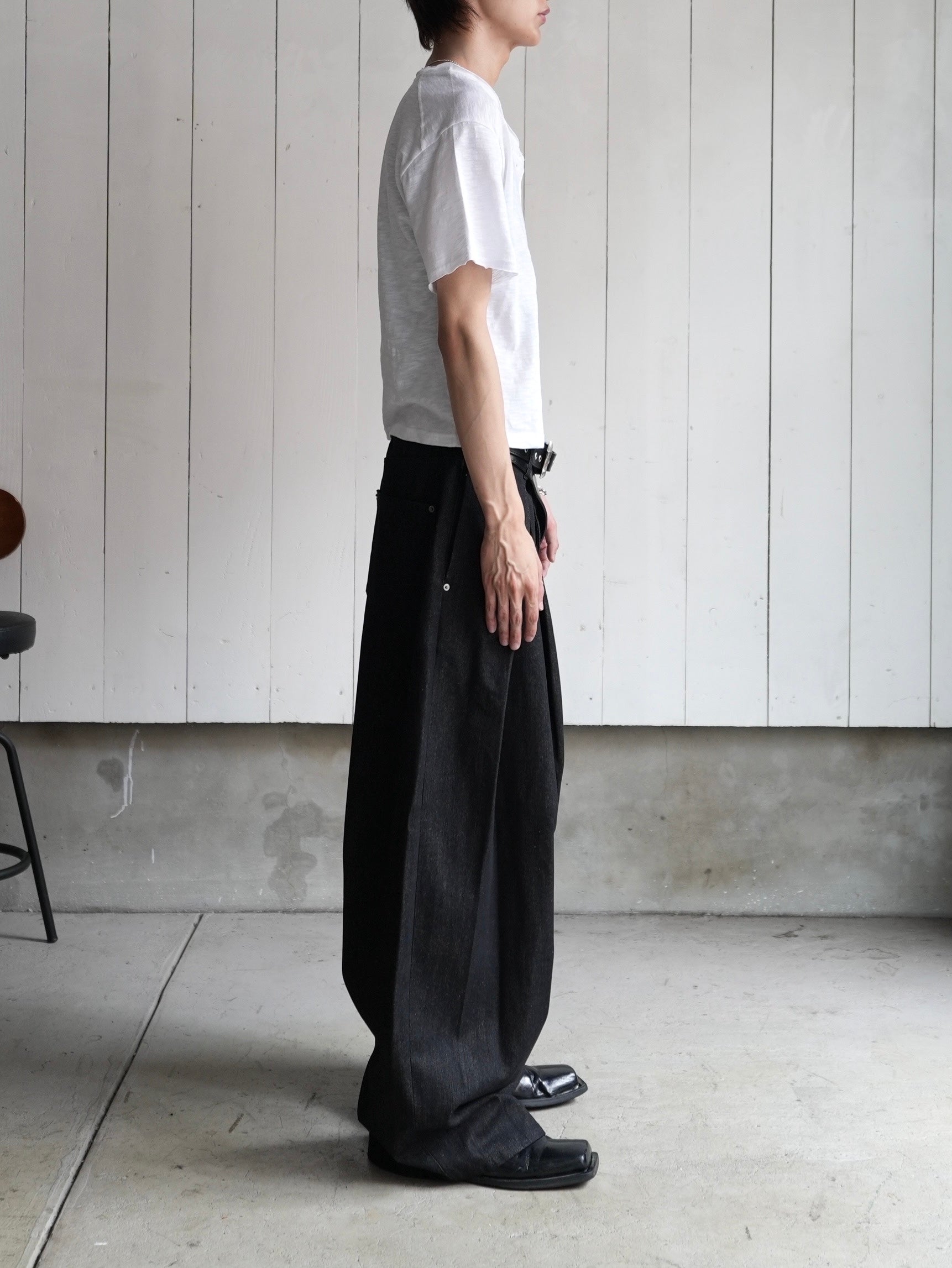 【CHIKASHITSU PLUS HIGH】Steel button short sleeve henley tee (2color)