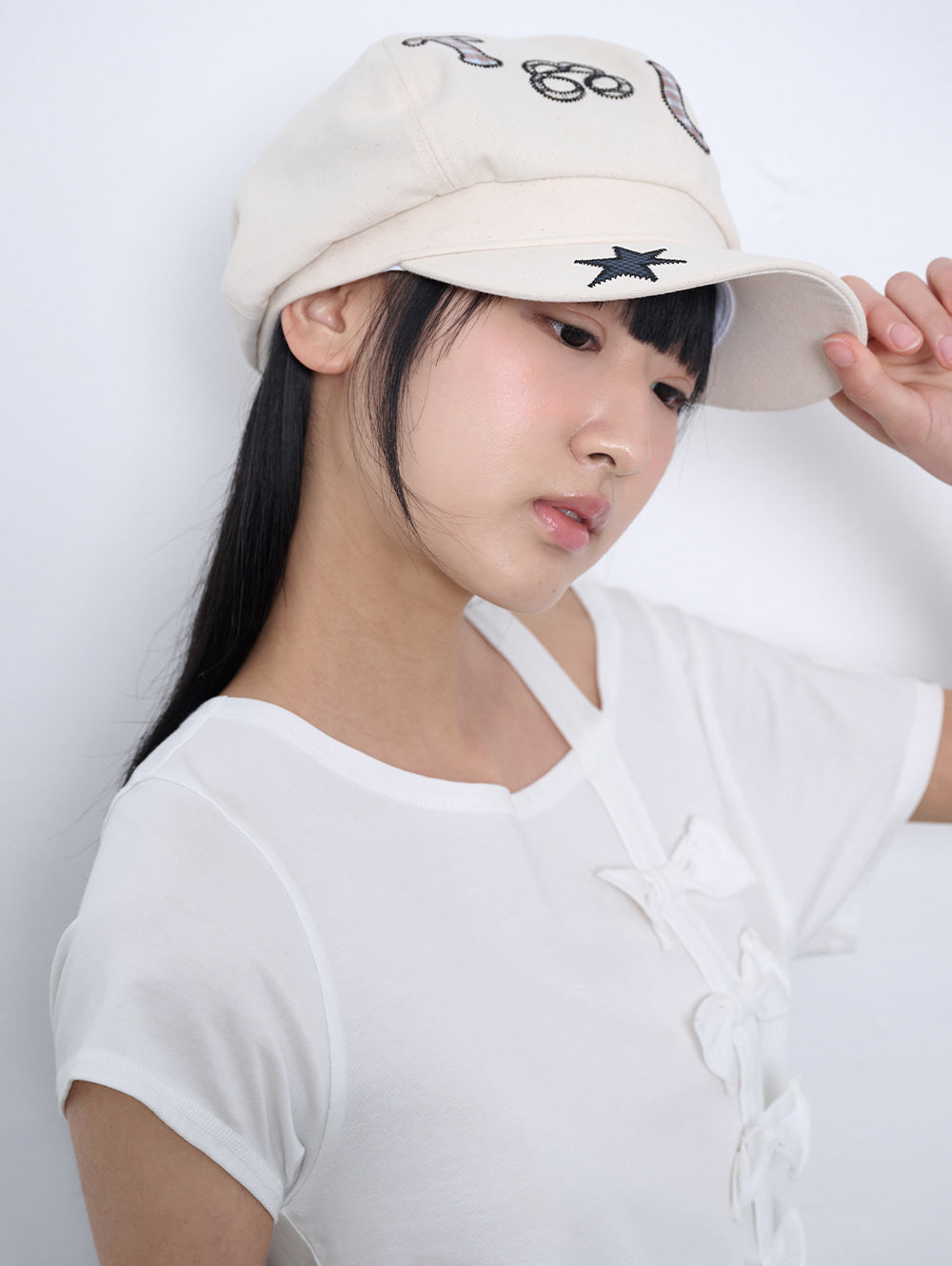 6/8 21:00発売【TUOMIO】LOGO GRAPHIC NEWSBOY CAP