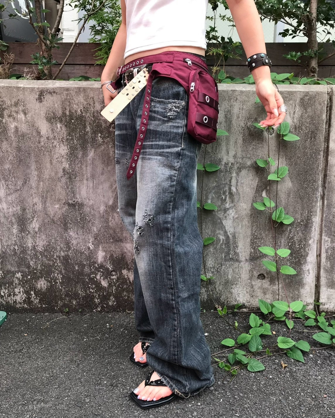 受注制【OaKS】faded wide-leg denim pants