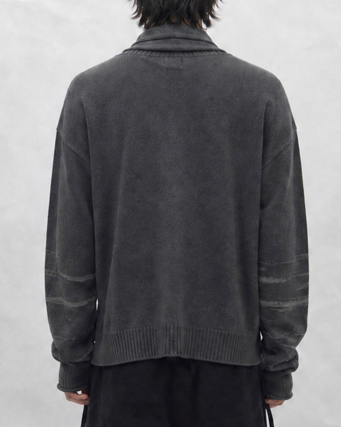 【BLR BLUER】Faded Vintage Knit Sweater