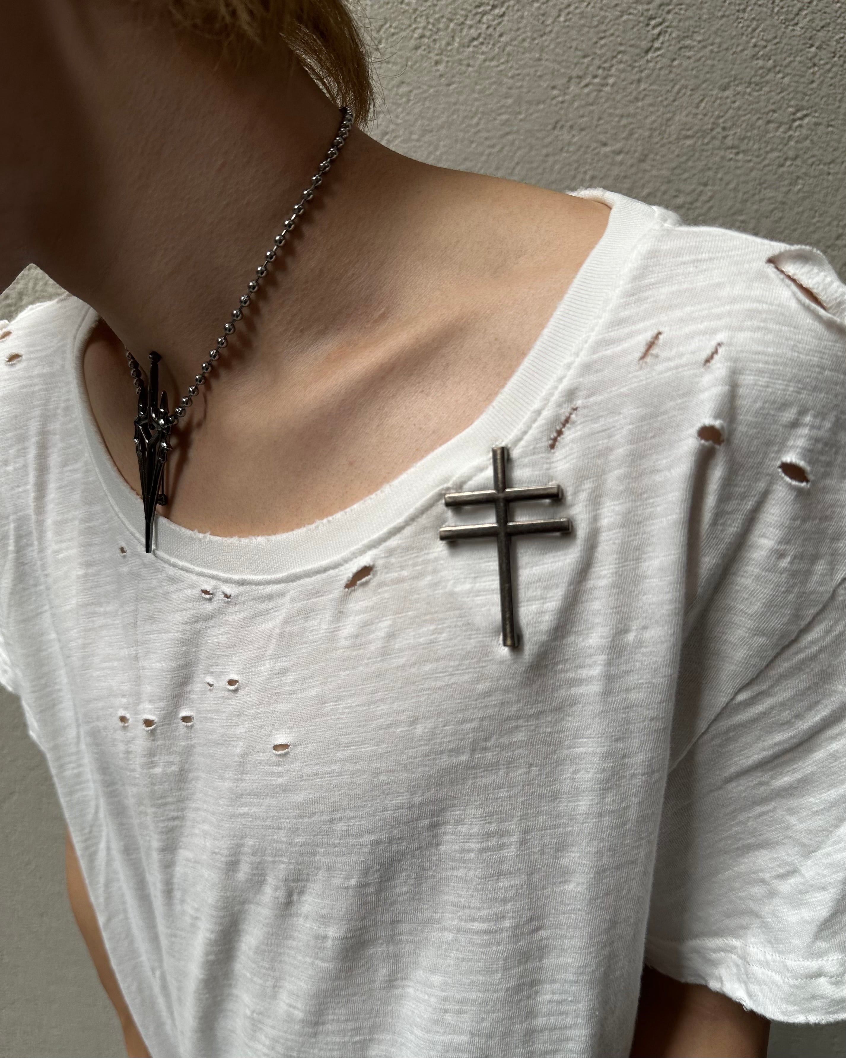 【YIKAI LABORATORY】Lorraine cross symbol t-shirt