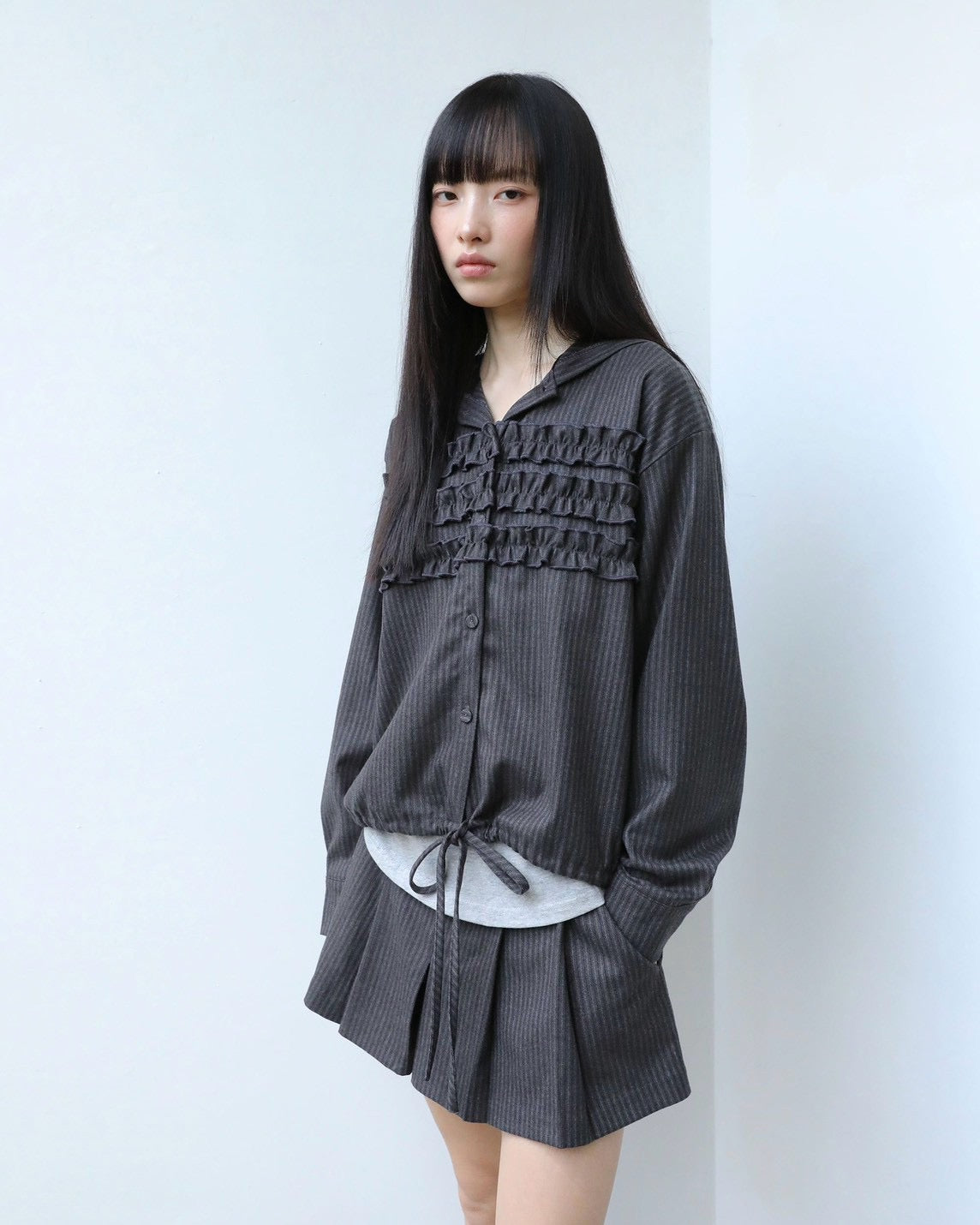 【Uglyshadow】STRIPE PLEATED PANTS