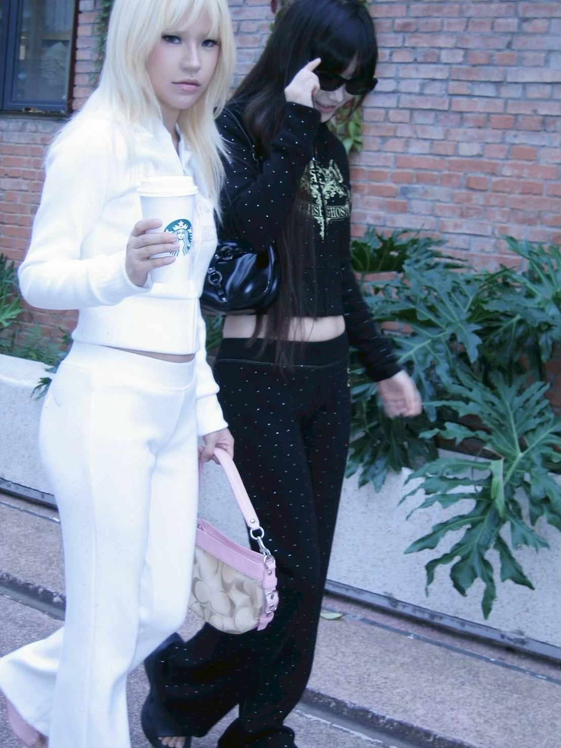 【SelfishGhost】Embroidered knitted silver fox fur-like plush tracksuit zip-up