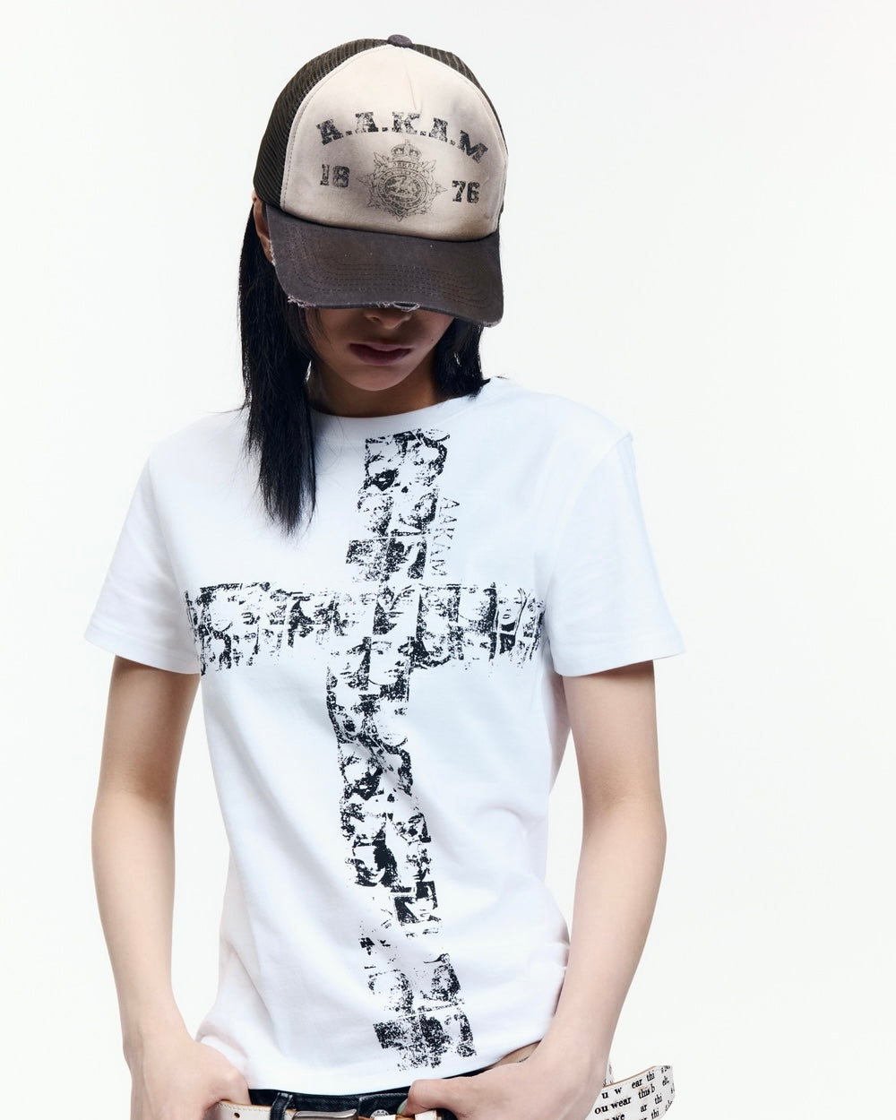 【AAKAM】Dirty Washed Trucker Cap