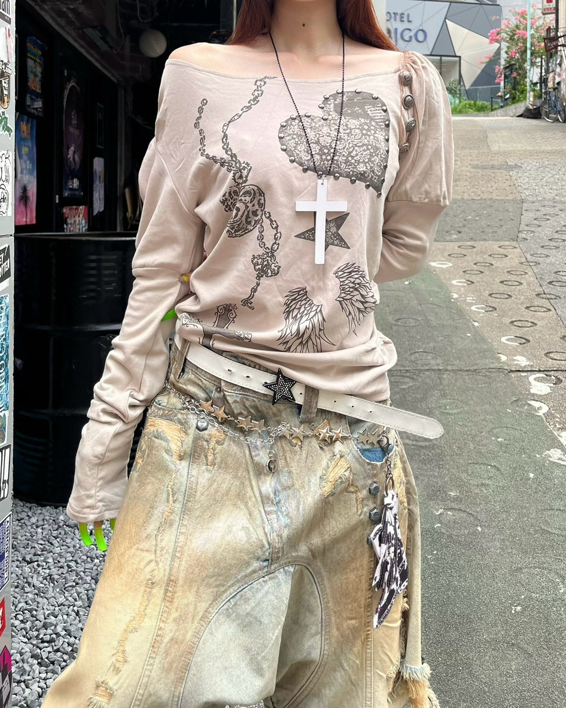 国際配送【BABY09】one-shoulder graffiti tops