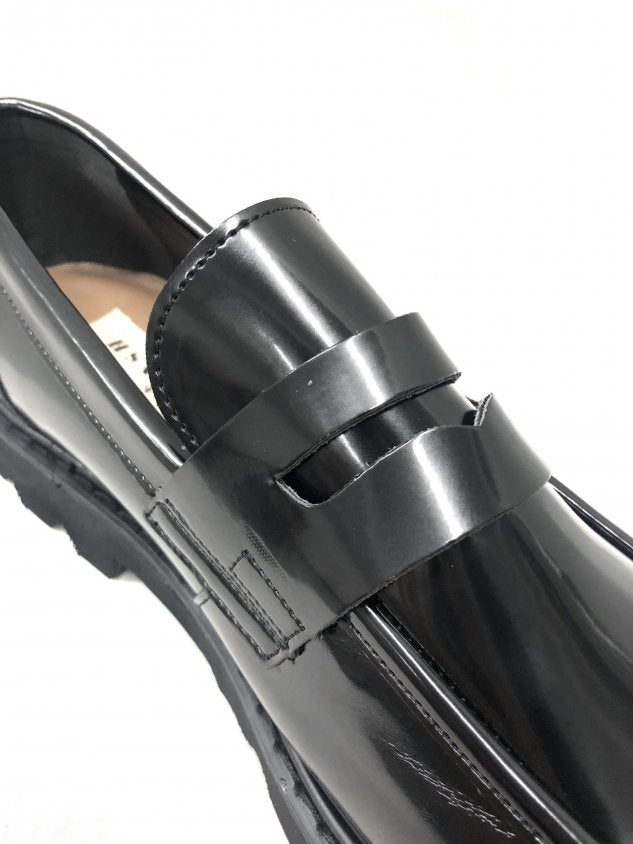 受注制【Never mind the XU】square toe loafer