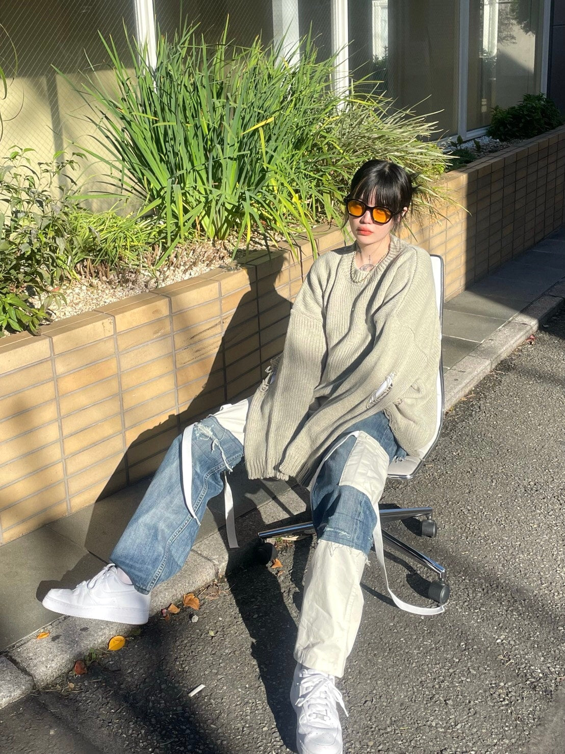 受注制【Never mind the XU】damage knit (2color)