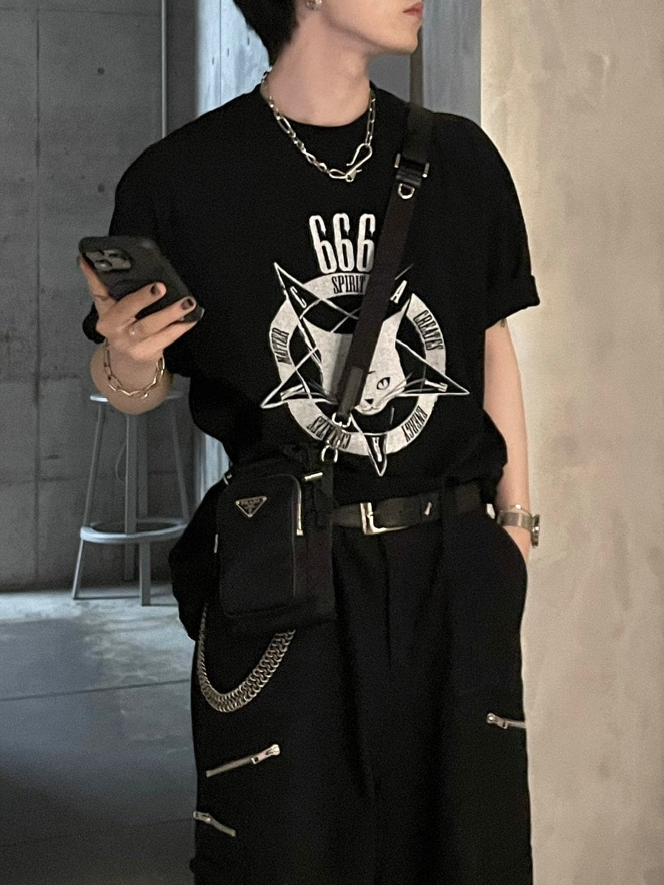 大阪店WEB限定【Chikashitsu +】oversized cats t-shirt (2color)