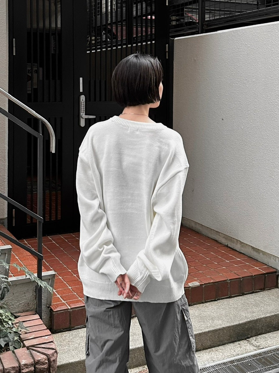 受注制【Chikashitsu +】shoulder slit knit (4color)