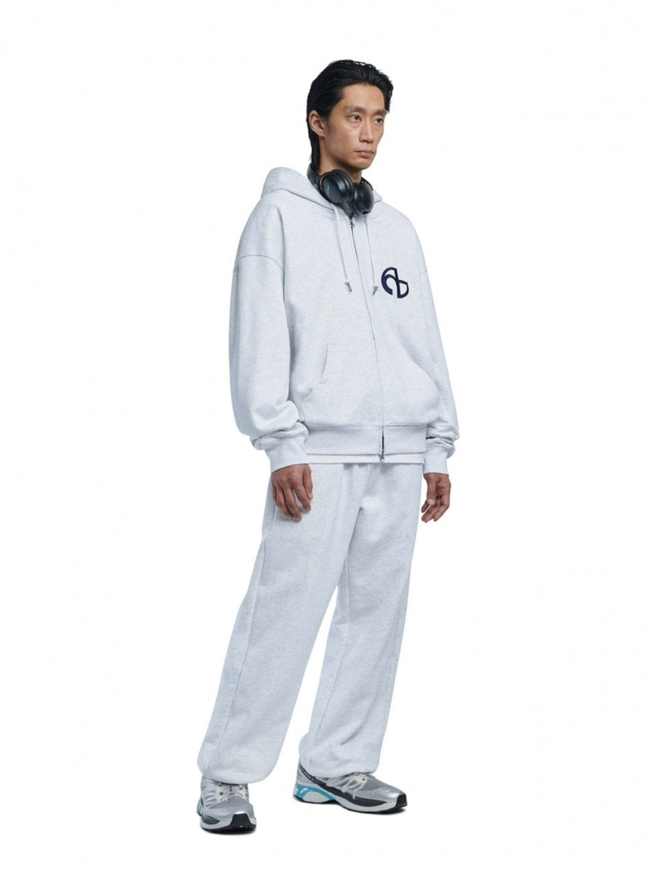 【NOMANUAL】SYMBOL LOGO SWEATPANTS