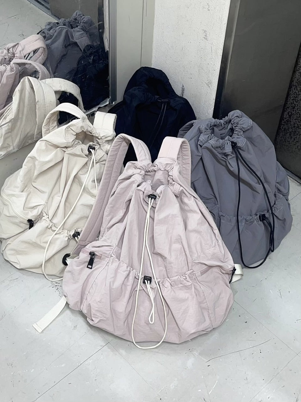 受注制【nmtc +】string backpack (4color)