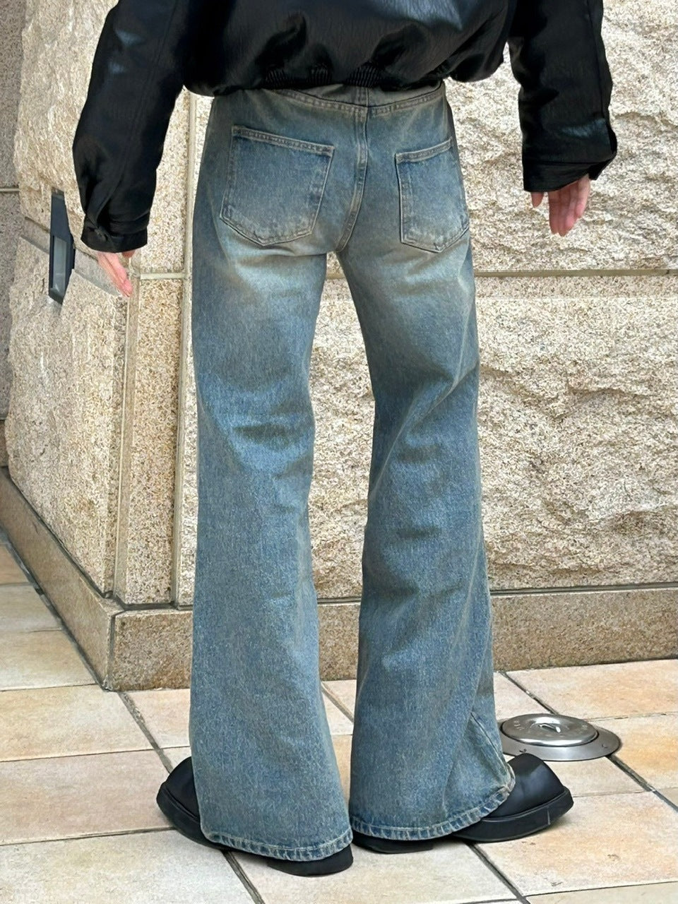 【Chikashitsu +】vintage wash bootscut denim pants (2color)