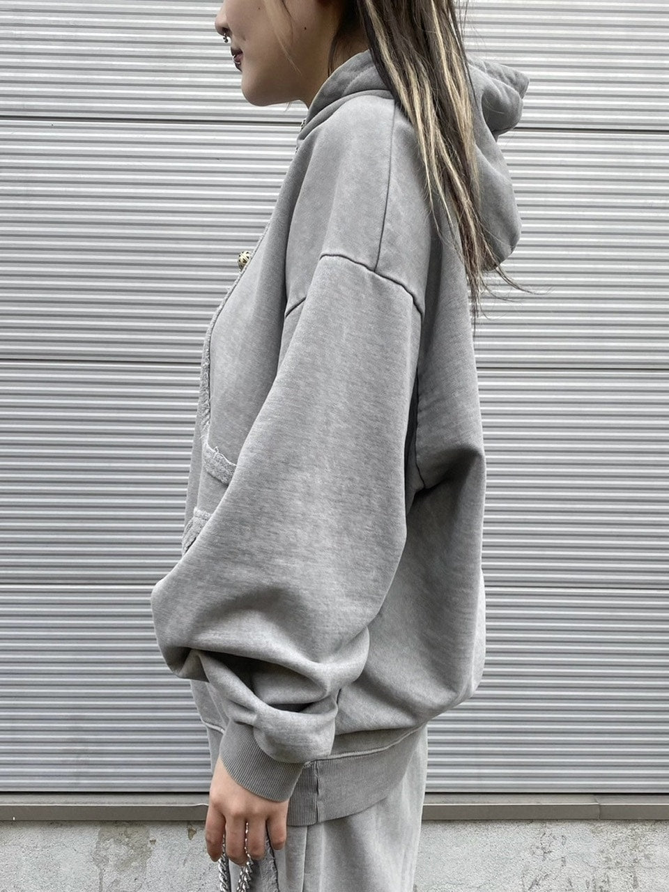 受注制【Never mind the XU】set up design pigment hoodie (2color)