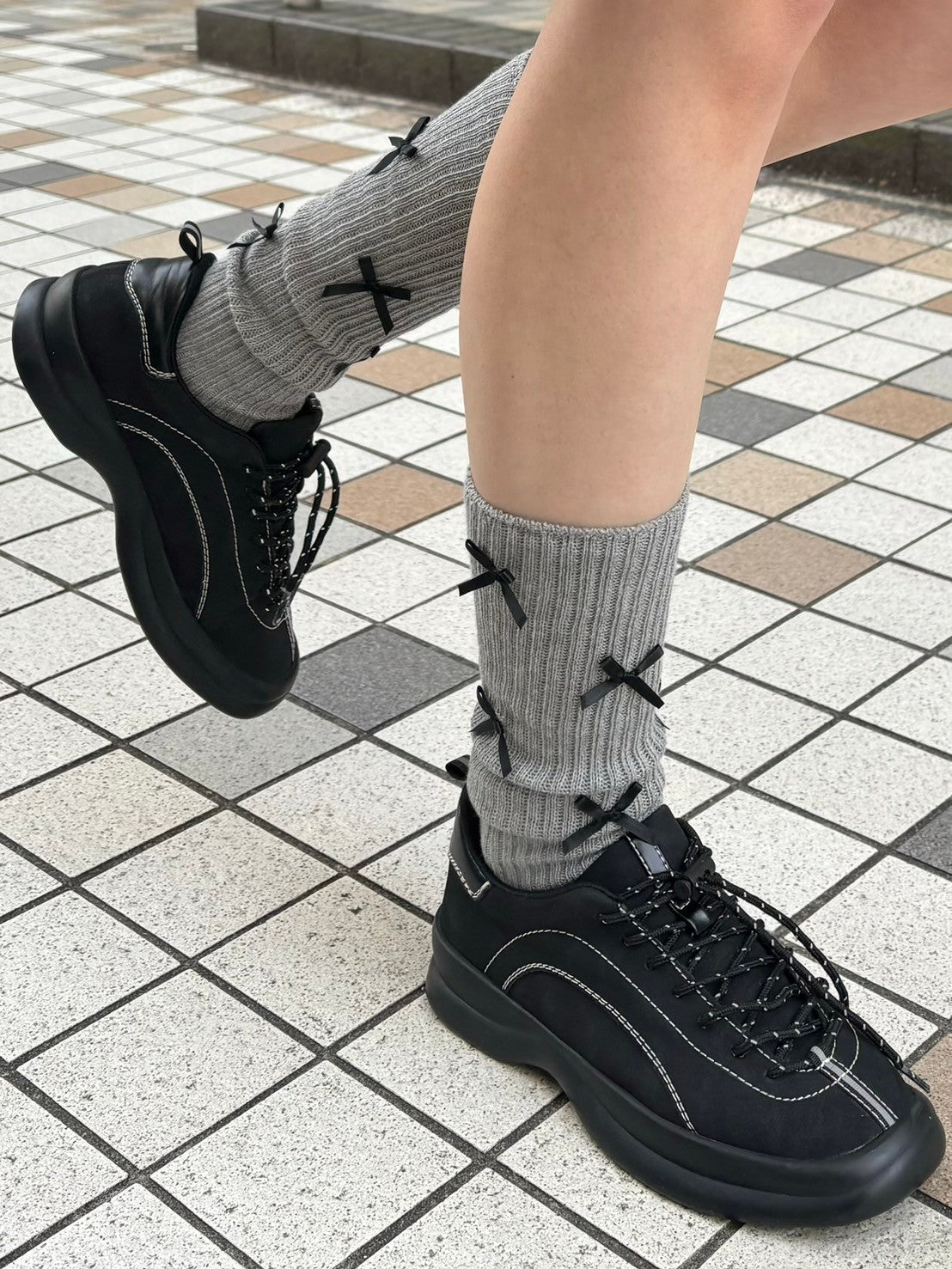 受注制【Chikashitsu + LADIES】ribbon socks (4color)