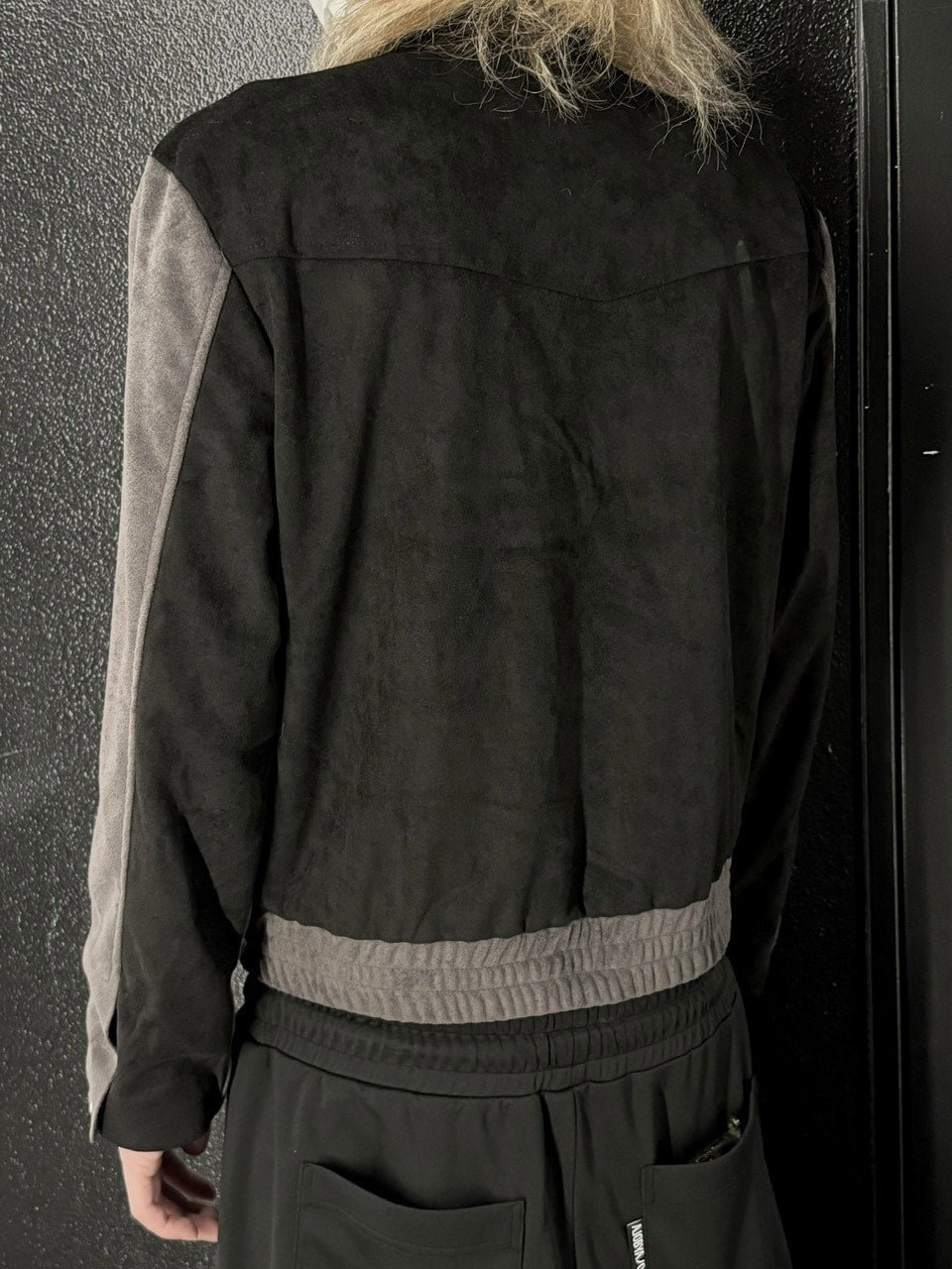 受注制【Never mind the XU】rivet suede biker jacket