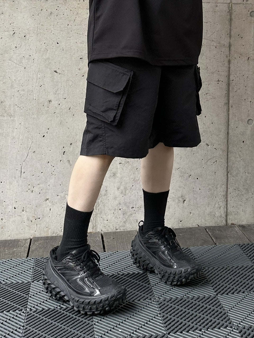 大阪店WEB限定受注制【Chikashitsu +】nylon cargo shorts