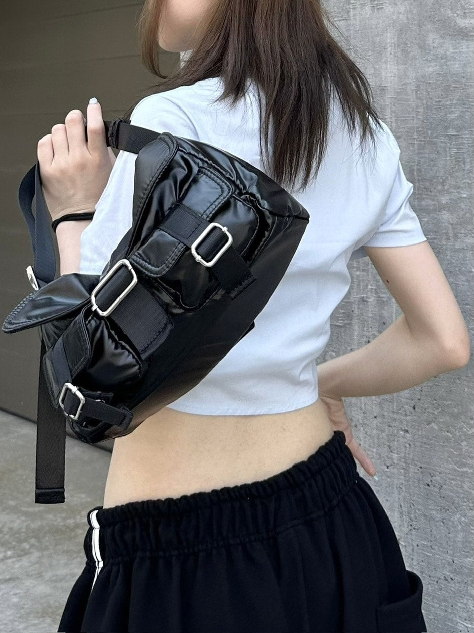 受注制【Never mind the XU】metallic belt pocket bag (2color)