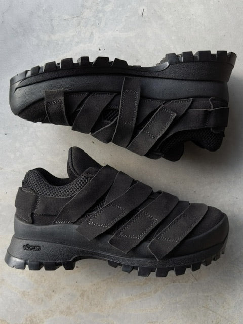【RACER WORLDWIDE】Vibram Low Desert Sneakers
