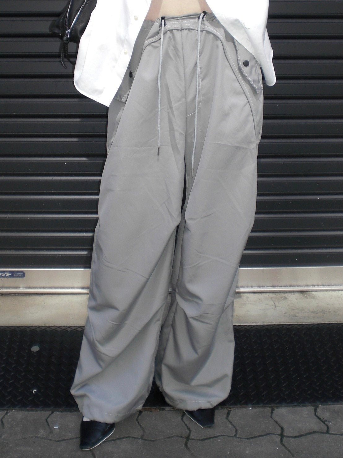 受注制【oaks】tuck design nylon wide pants (2color)