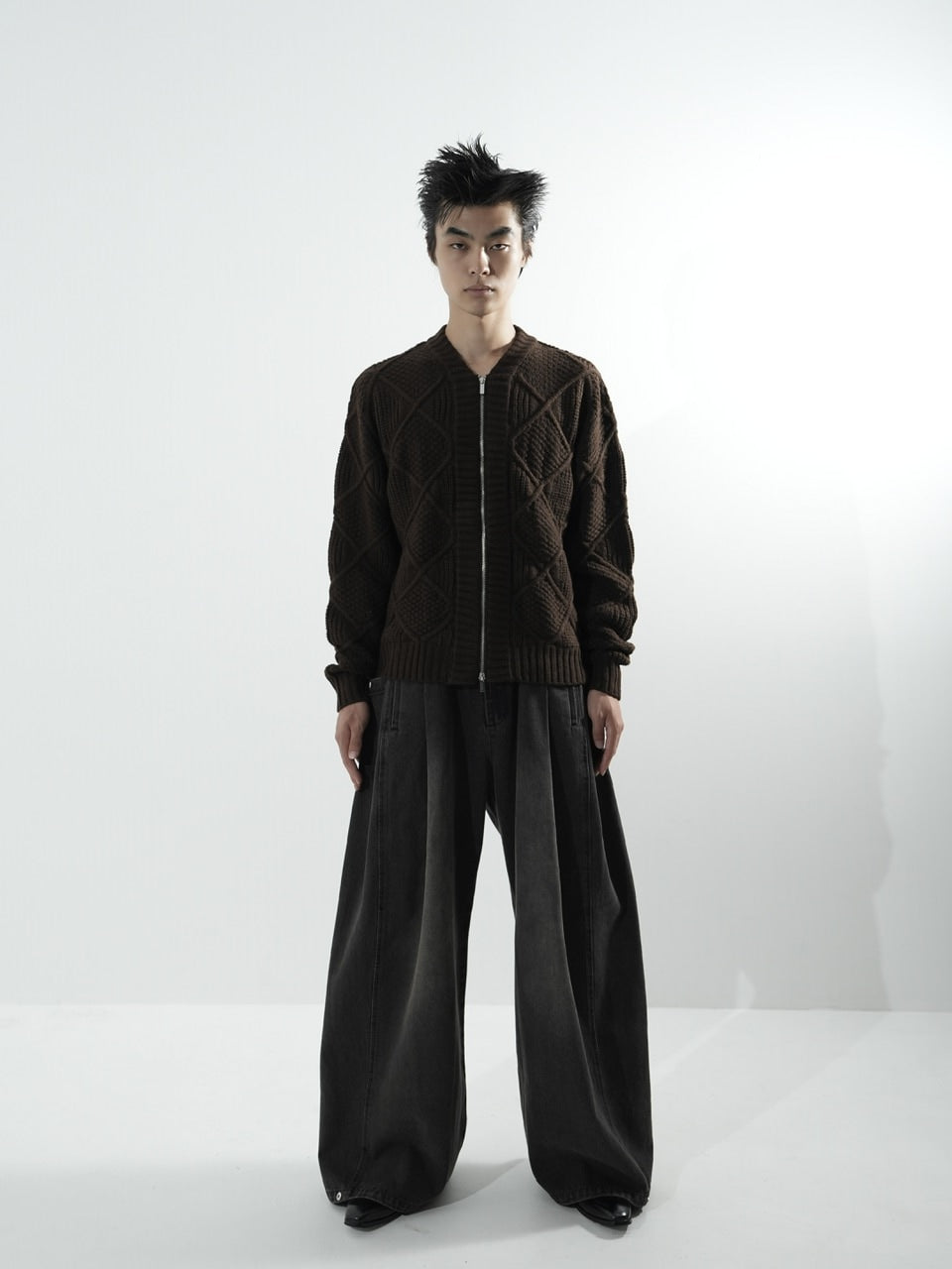 【CS】side tuck drape denim pants (dark brown)