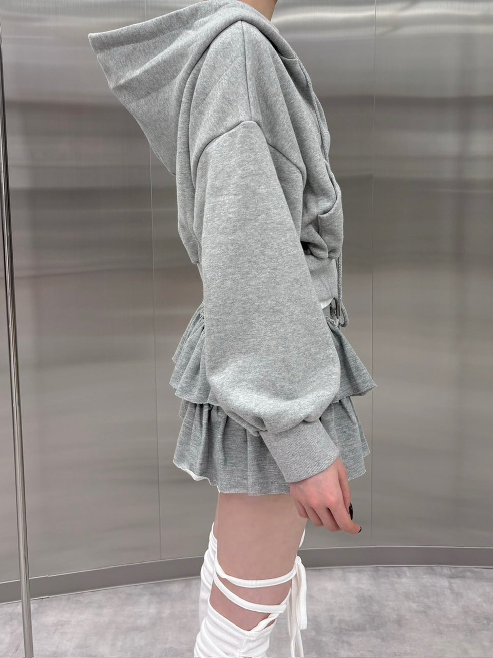 受注制【nmtc +】crop zip up hoodie (3color)