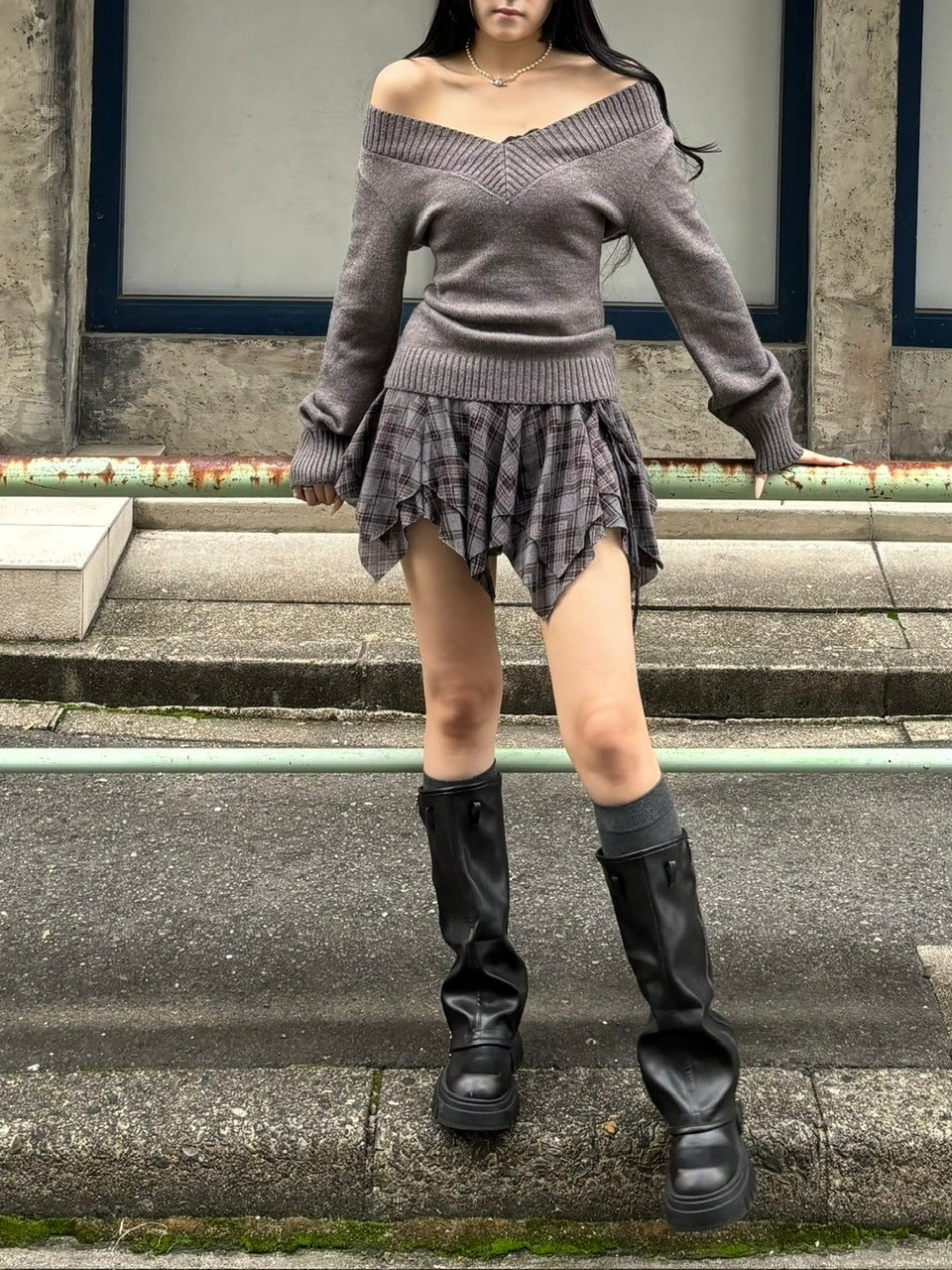 受注制【oaks】vneck offshoulder knit (3color)