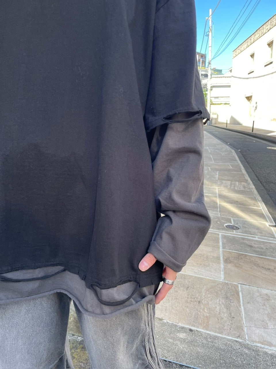 受注制【nmtc +】bi color layered hood long sleeve tee (2color)