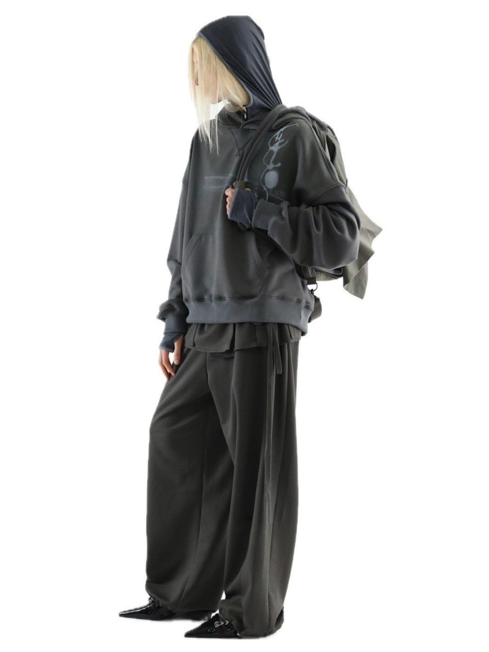 【DIFFERENTIS】Graphic Hoodie