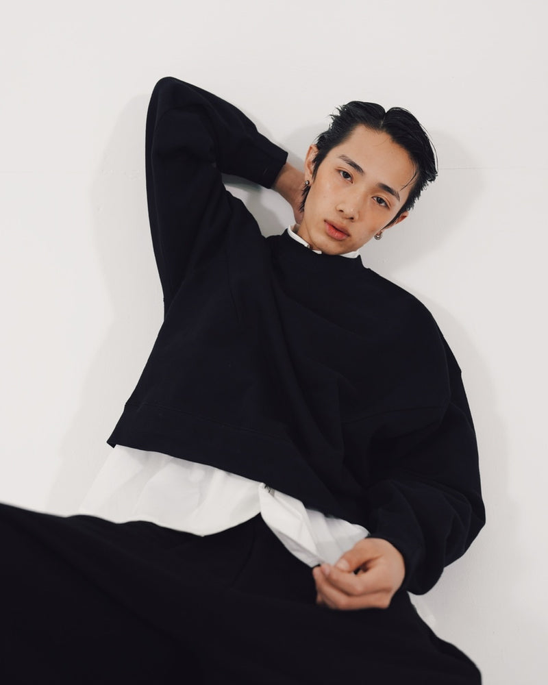 【CS】cropped vneck sweat shirt (black)