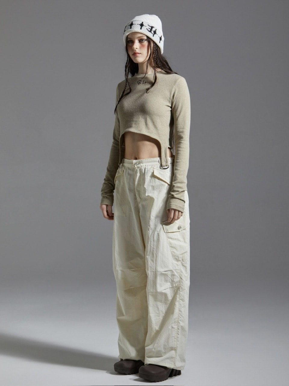 【GATELESS】DOUBLE RING CROPPED T-SHIRT