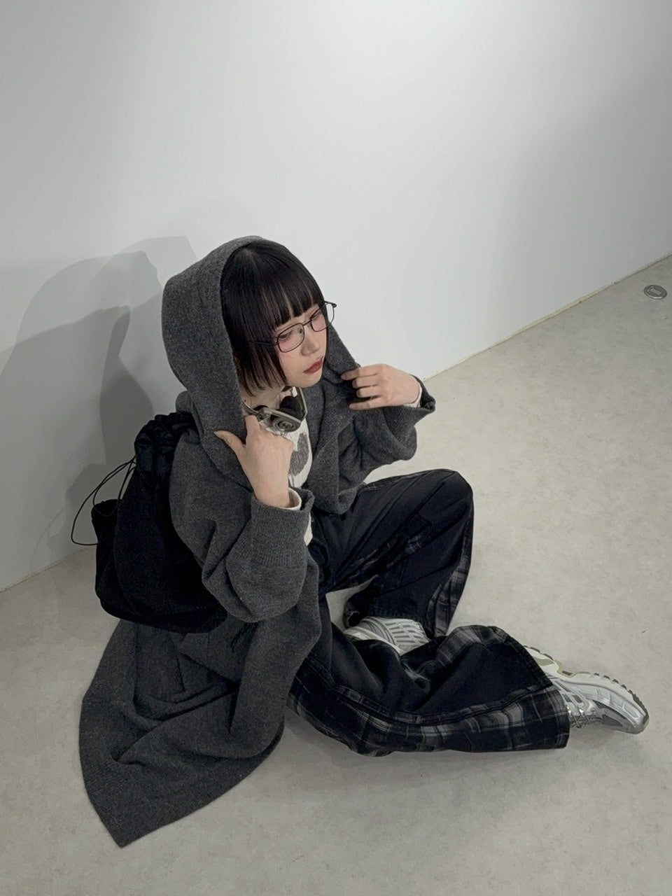 国際配送【Nerd out XU】Shiny drawcode tote bag (2color) / 【ナードアウトエックスユー】シャイニードローコードトートバッグ