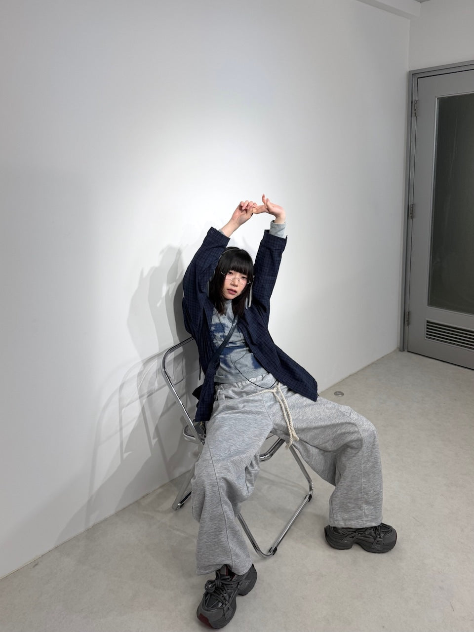 【Nerd out XU】waist rope loose sweat pants (2color) / 【ナードアウトエックスユー】ウエストロープルーズスウェットパンツ