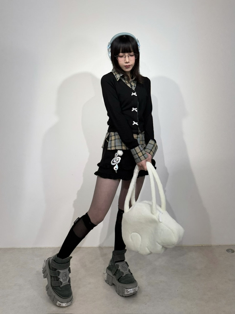 国際配送【Nerd out XU】fur angel bag