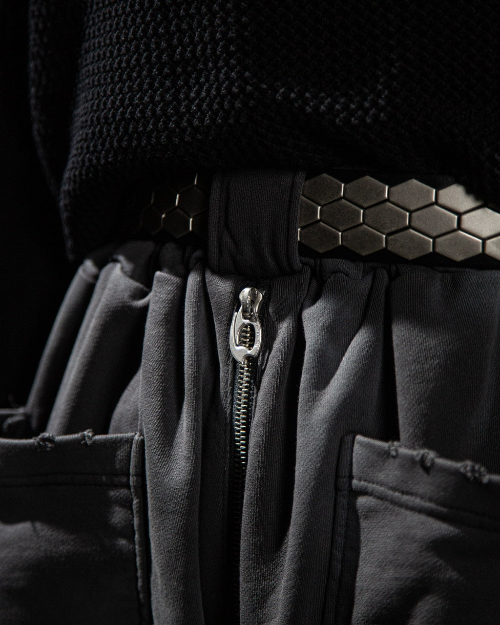 【DIG YOUR OWN GRAVE】STUDS POYAS / 【ディグユアオウングレイブ】スタッズベルト