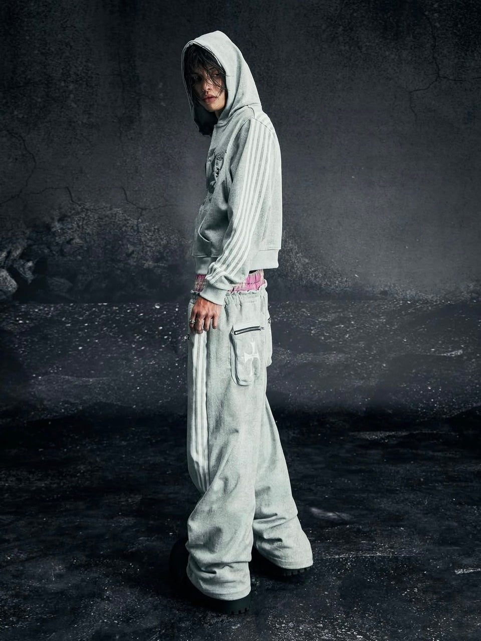 【Cozy world Wide】ROYAL KNIGHT CLUB WAXED - HOODZIP