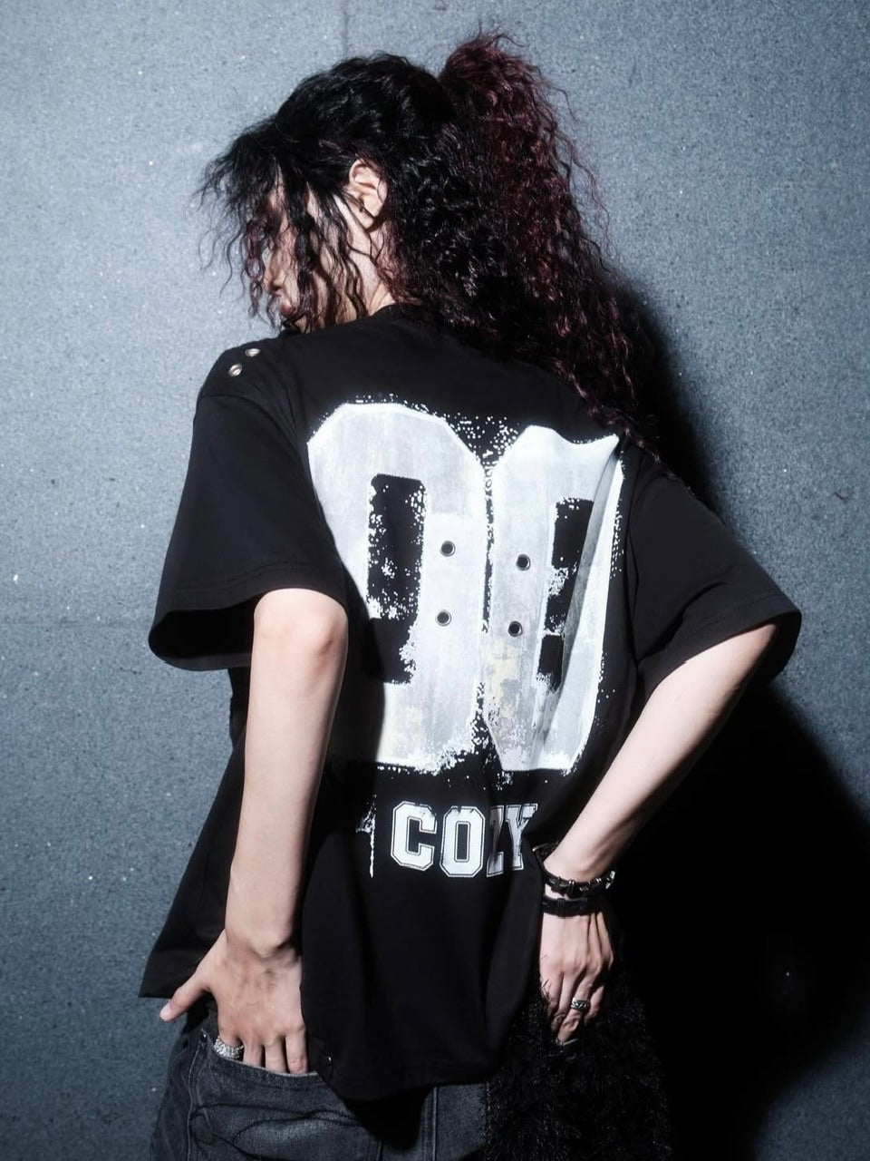 【Cozy world Wide】00 KNIGHT CLUB T SHIRT