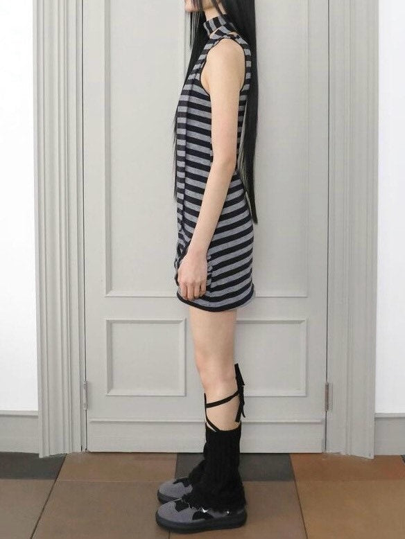 【Uglyshadow】SLEEVELESS RIBBON DRESS
