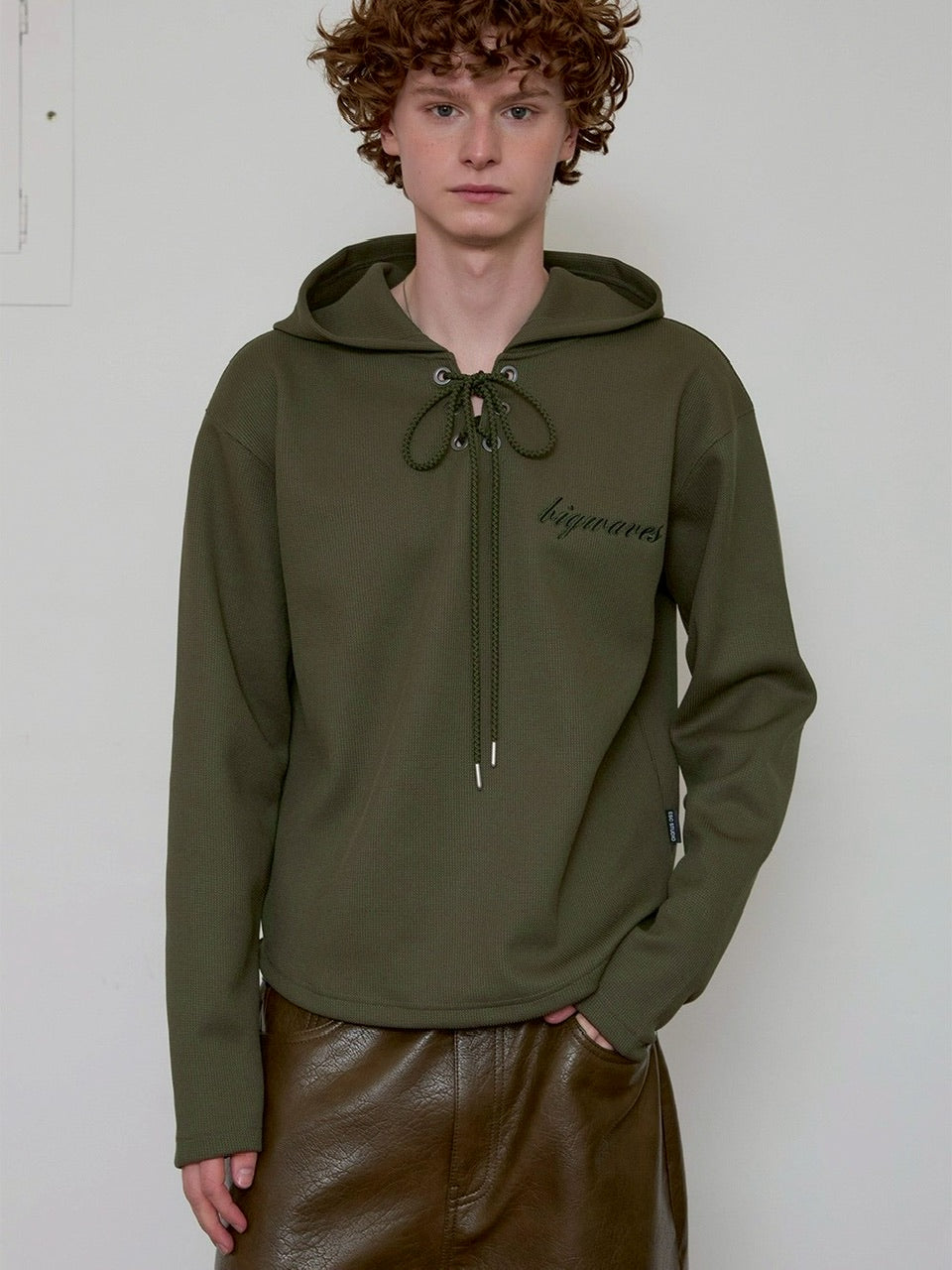 【ESC STUDIO】eyelet waffle hoodie