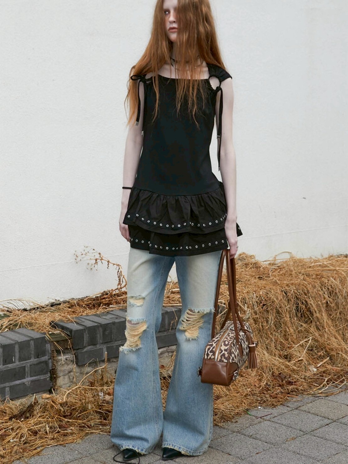 【NOT KNOWING】Eyelet Sleeveless Tee OPS