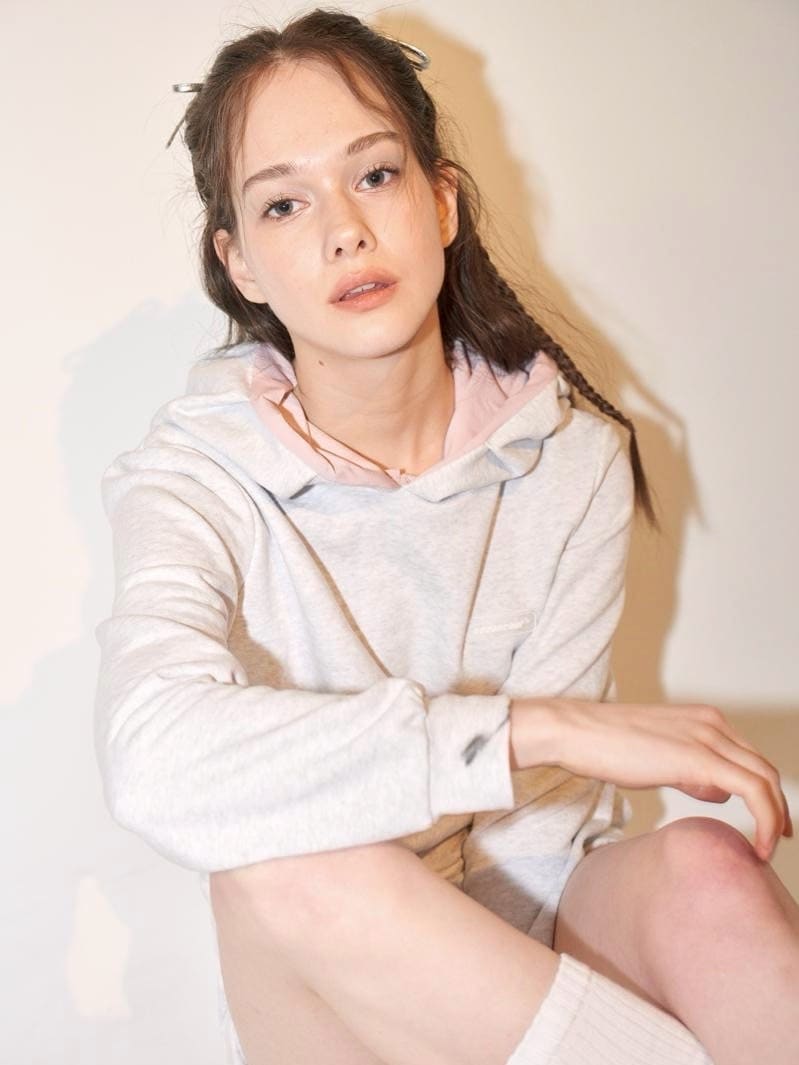 【ODDONEOUT】TUCK HOODIE / 【オッドワンアウト】タックフード長袖パーカー