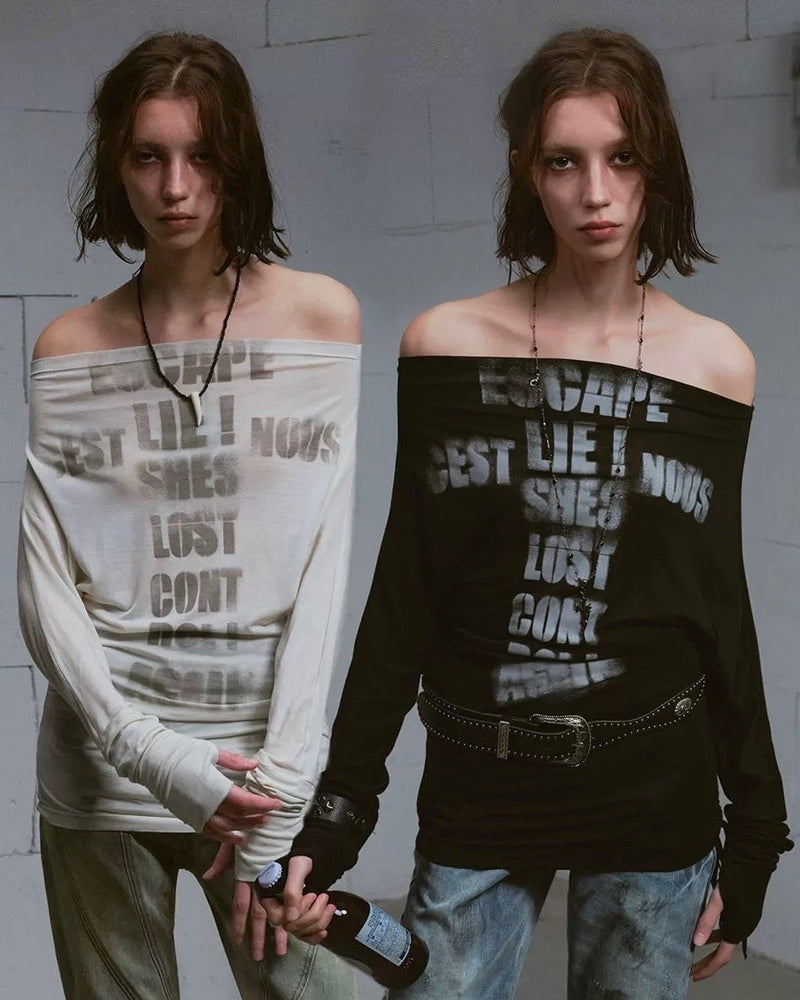 【Cest Nous】Doodle-printed batwing sleeve top / 【セヌー】オフショルダープリント長袖トップス
