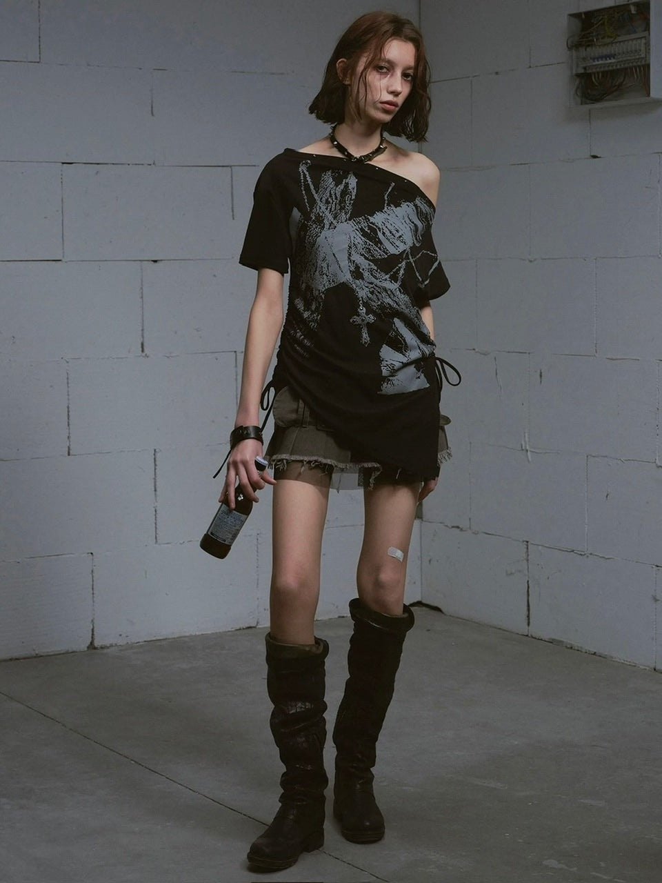 【Cest Nous】Off-shoulder ruched T-shirt / 【セヌー】オフショルダー半袖Tシャツ