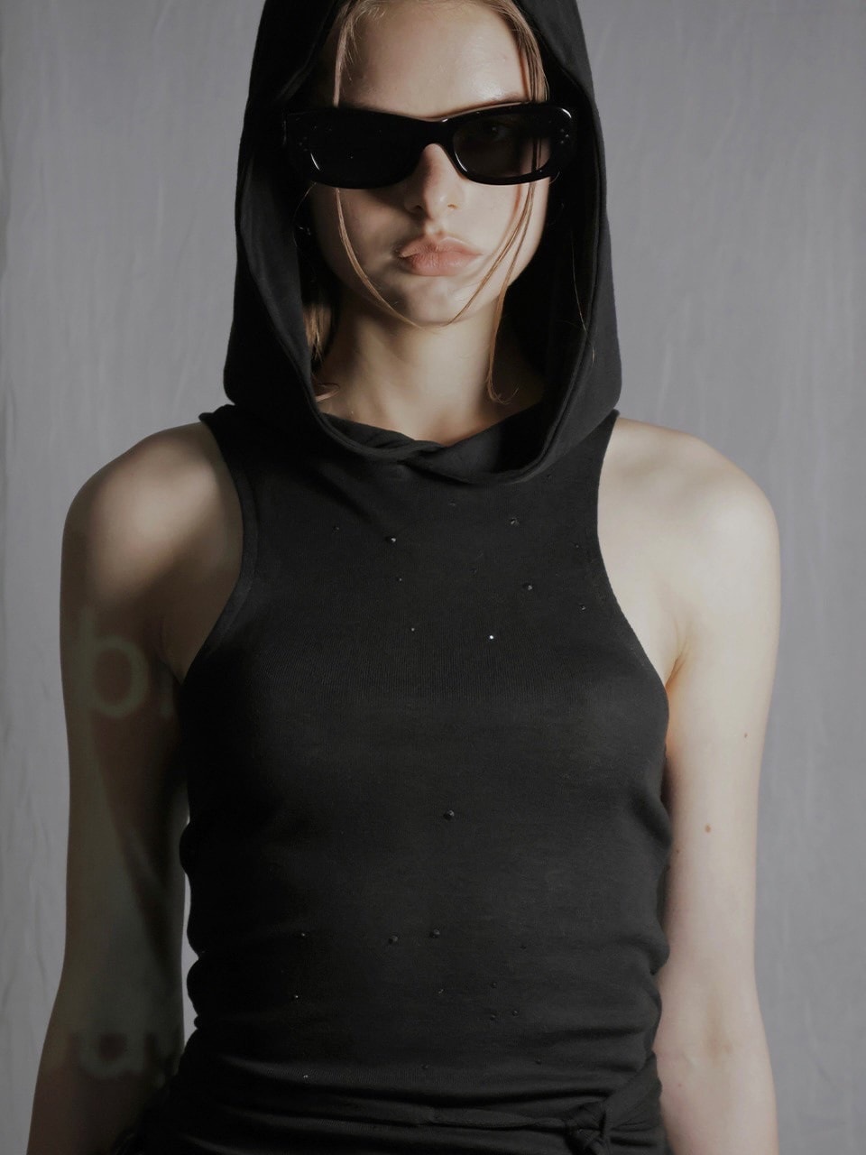 【HOLY NUMBER 7】GIRL'S HIP HOP CUBIC HOODIE SLEEVELESS