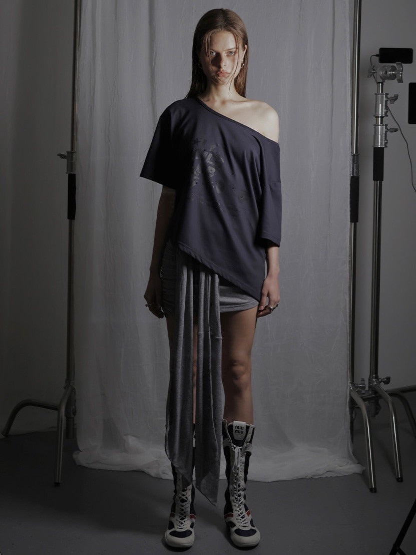 【HOLY NUMBER 7】OFF-SHOULDER HOLY GIRL CLUB GRAPHICS SHORT-SLEEVED T-SHIRT/ 【ホーリーナンバーセブン】オフショルダープリント半袖Tシャツ