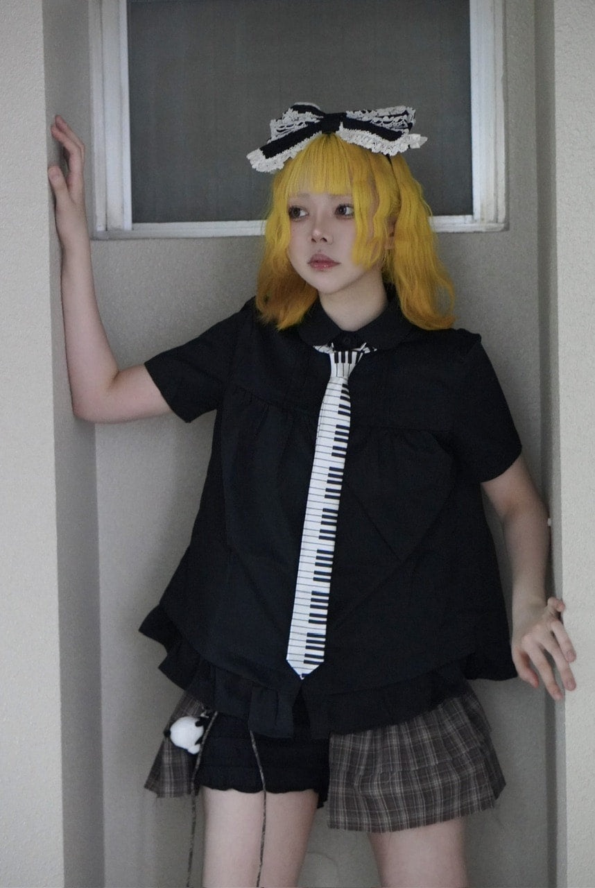 国際配送【Nerd out XU】peplum blouse (2color)