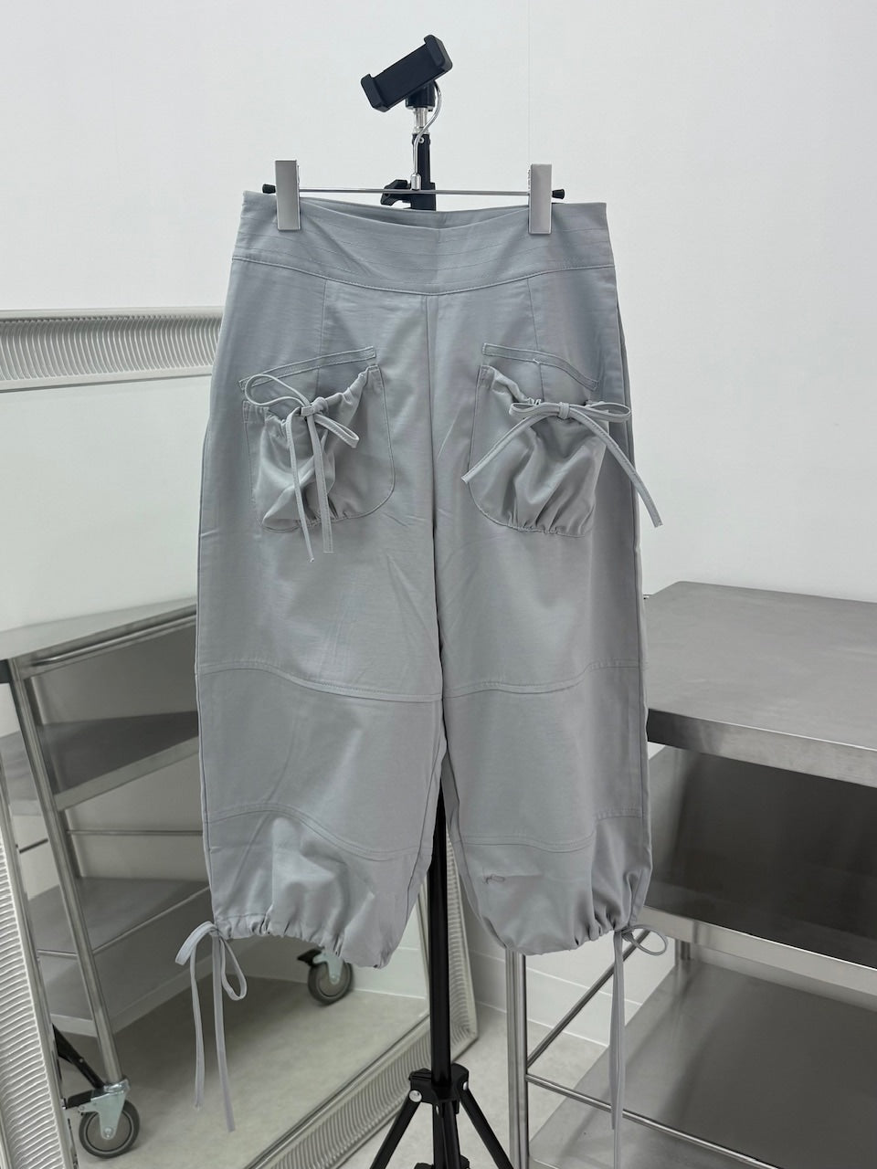 国際配送【Nerd out XU】ribbon string shorts (2color) / 【ナードアウトエックスユー】リボンストリングワイドハーフパンツ